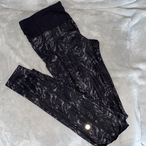 Lululemon leggings / speed tight leggings